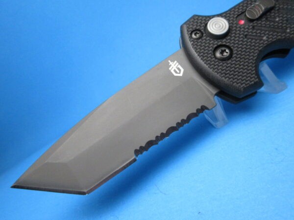 Gerber 06 Auto G-10 Tanto Serrated Switchblade Knife - Image 5