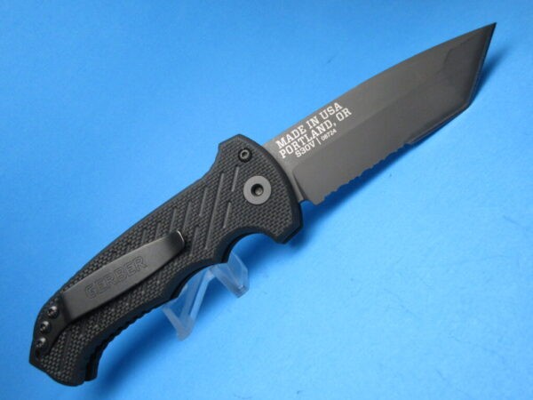 Gerber 06 Auto G-10 Tanto Serrated Switchblade Knife - Image 4